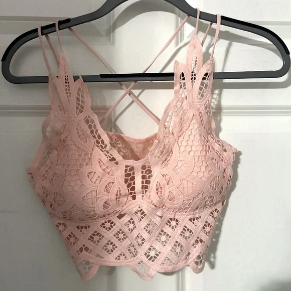 Guipure Pink Lace Bra - Picture 1 of 9